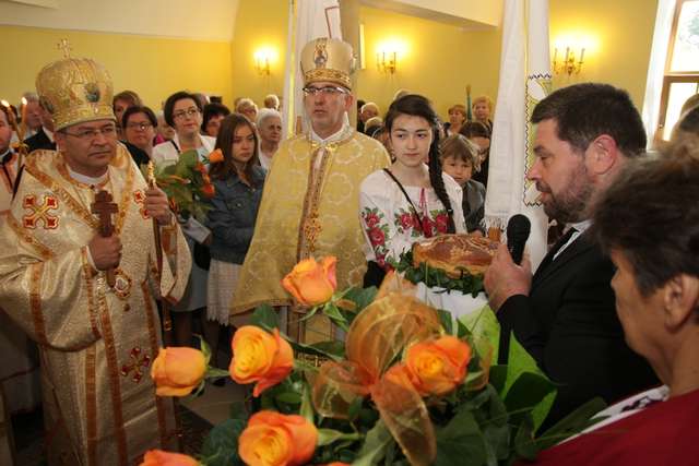 W dwudziestą rocznicę parafii greckokatolickiej w Ornecie - full image
