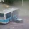 Dramatyczny wypadek w Chinach. Wjechał na skrzyżowanie z prędkością 200 km/h