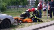 Wypadek – rowerzysta potrącony przez osobówkę – potrzebna była krew (na szczęście to tylko ćwiczenia) 