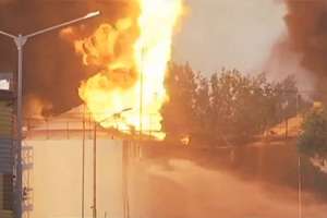 Potężny wybuch i pożar w bazie naftowej na Ukrainie