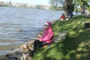 Wędkarski Dzień Dziecka na Małym Jezioraku, najmłodszy uczestnik ma zaledwie trzy lata