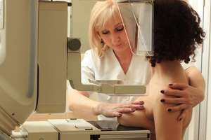 Darmowa mammografia na Dzień Kobiet