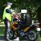 Policyjne kontrole motocyklistów - ranny rowerzysta. Weekend na drogach
