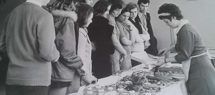 Wystawa cukiernicza w kawiarni Jagiellonka w 1973 roku