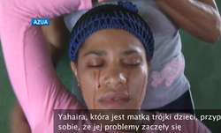 Kobieta z Dominikany płacze krwawymi łzami