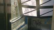 Nieznani sprawcy zniszczyli windę przy przejeździe kolejowym w Działdowie [zdjęcia]