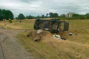 Nożewo: Bus uderzył w przepust, 6 Niemców w szpitalu