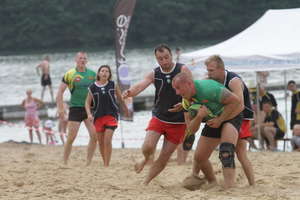 Rugby na olsztyńskiej plaży. Zobacz zdjęcia!