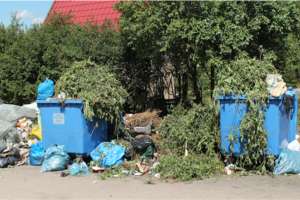Barykada śmieci nie daje żyć mieszkańcom