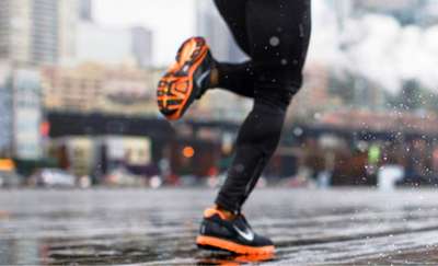 Jak biegać w czasie deszczu?