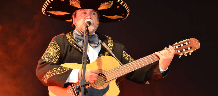 Trio Mariachi