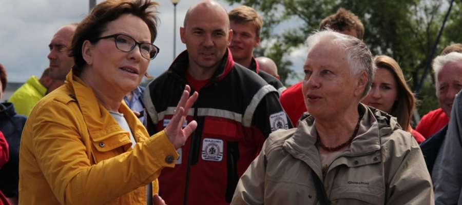 Premier Ewa Kopacz 11 lipca gościła w Giżycku. Spacerowała w Porcie Ekomarina