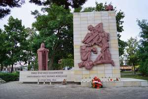 Uroczystości 76 rocznicy agresji niemieckiej i sowieckiej na Polskę - tym razem 9 września 