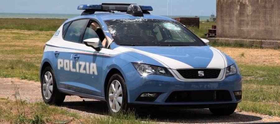 Seat leon dla włoskich policjantów