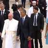 Papież Franciszek po raz pierwszy w USA. Na lotnisku witał go Barack Obama
