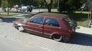 Porzucone auta na ulicach Olsztyna. Ruszyła akcja usuwania wraków
