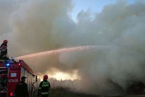 Pożar słomy w Grabnie