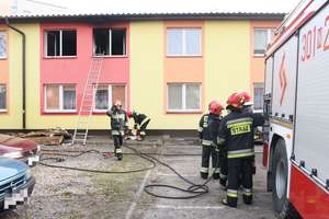 Pożar mieszkania przy Kętrzyńskiego w Olsztynie. Straty na ok. 70 tys. zł
