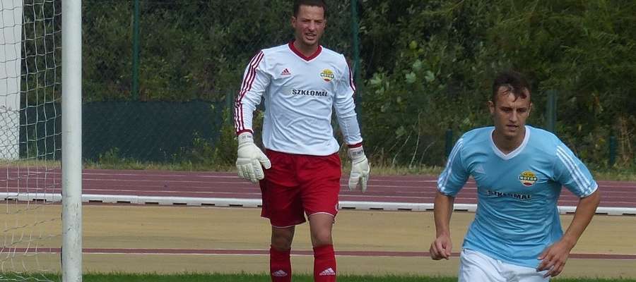 Jacek Malanowski, bramkarz Motoru Lubawa, lidera IV ligi