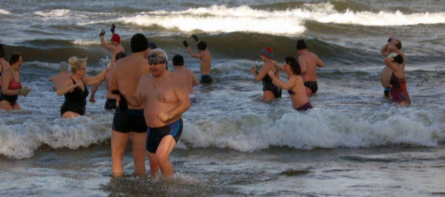 Morsy z Elbląga przywitają nowy sezon w najbliższą niedzielę tradycyjną kąpielą w Stegnie, która rozpocznie się o godzinie 12