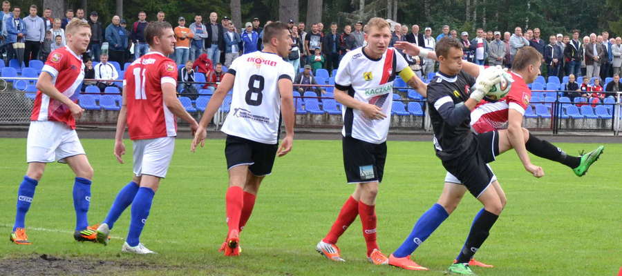 Ostatni pojedynek ligowy obu drużyn w Morągu zakończył się remisem 1:1