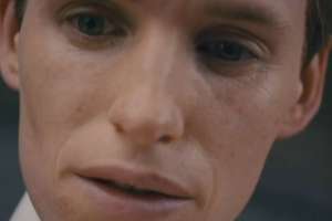 Eddie Redmayne wcielił się w rolę pierwszej w historii transgenderystki