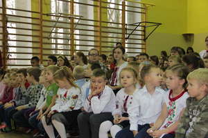Peregrynacja Symboli Światowych Dni Młodzieży w ukraińskiej szkole w Bartoszycach