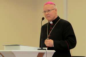 Biskup Józef Wysocki przeszedł na emeryturę  