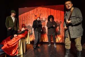 Zapraszamy na spektakl "Igraszki z Diabłem" w wykonaniu Grupy Teatralnej Pewni Niepewni