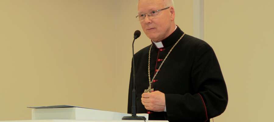 Biskup Józef Wysocki związany jest z diecezją elbląską od początku jej istnienia 