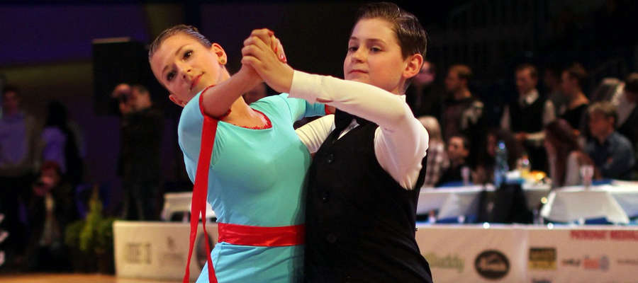 Kuba Królikowski i Katarzyna Obrębska zdobyli pierwsze miejsce w kategorii 14-15 lat