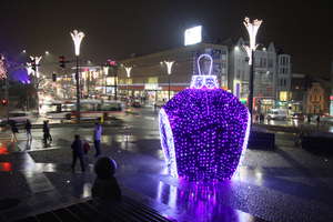 Wielka świąteczna bombka stanęła w centrum Olsztyna!