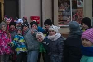 Uczniowie w kinie w Gołdapi