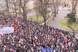 Protesty przed Trybunałem Konstytucyjnym 