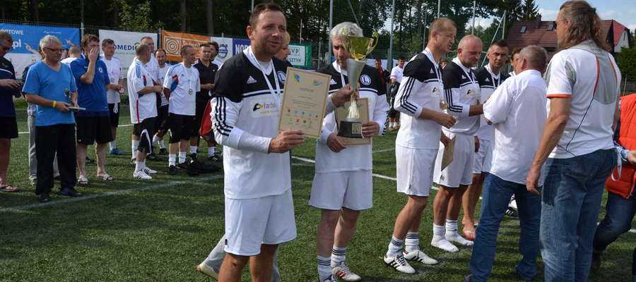 Tomasz Sokołowski (z lewej) został nowym trenerem ostródzkiego Sokoła
