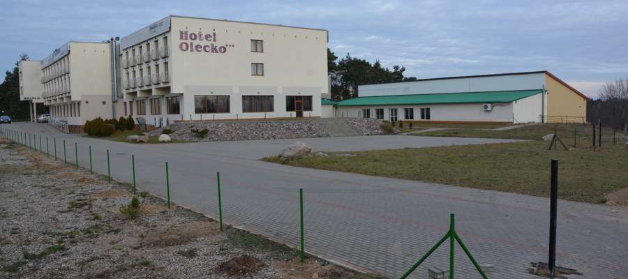 Hotel Olecko, który niewykluczone, że zostanie zamieniony na ośrodek dla uchodźców