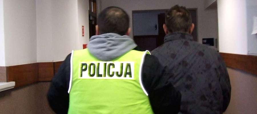 Policjanci ustalili, że sprawcą tych zdarzeń jest mieszkaniec gminy Zbiczno 