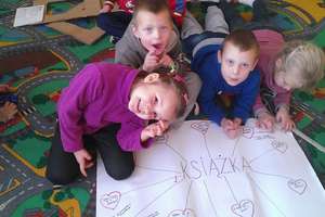 Projekt edukacyjny "Książka" w oddziale przedszkolnym w Wojciechach