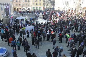 Sobotni protest KOD w Olsztynie. [ZDJĘCIA I FILM]
