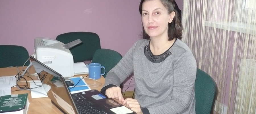 Małgorzata Kobylińska radca prawny z okręgowej izby radców prawnych w Olsztynie dyżuruje w mławskim punkcie
