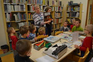 Wycieczka do Powiatowej Biblioteki Pedagogicznej w Bartoszycach