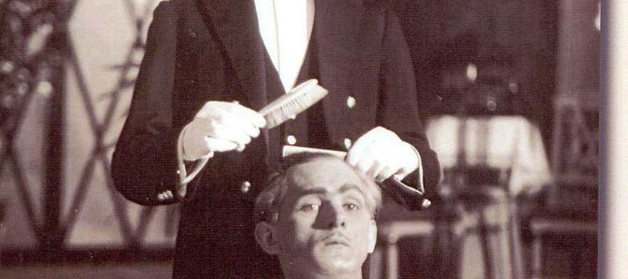 Sezon teatralny 1930/1931. Elbląscy aktorzy Hans Döbblin (na pierwszym planie) i Kurt von Rudow w spektaklu “Rzeczy, które nazywa się miłością”