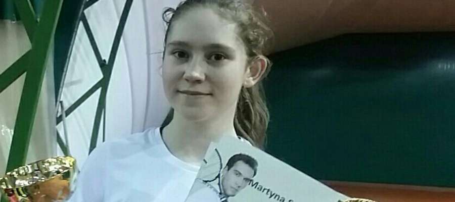 Martyna Szynkowska zdobyła pierwsze miejsce w deblu w OHTT Młodziczek do lat 14