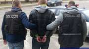 Przyłożył nóż do szyi kobiety i zażądał pieniędzy