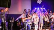 Koncert chóru "Mocni w wierze" w Kochanówce
