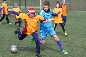 Młodzi piłkarze Victorii i Legii-Bart zagrali z rówieśnikami z Rosji