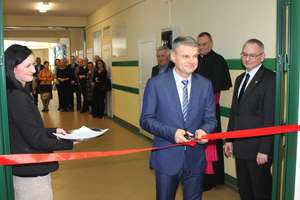 Uroczyste otwarcie nowej biblioteki w lubawskim Gimnazjum 