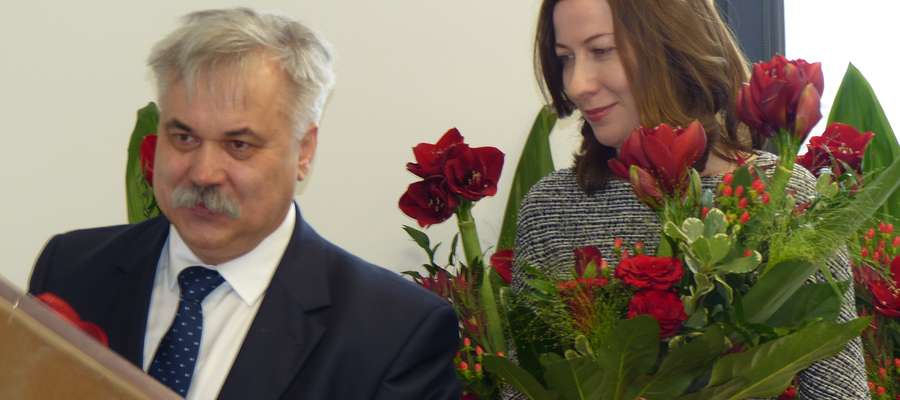 Prezes Sądu Rejonowego w Iławie Wojciech Drewniak i wiceprezes Ewa Toczydłowska, dziękowali osobom, które przyczyniły się do powstania nowego obiektu sądu