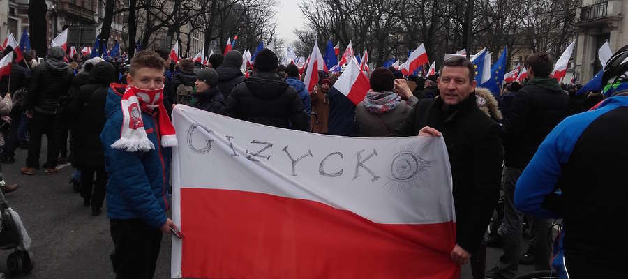 Giżycczanie na manifestacji KOD w Warszawie
