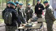 Air Soft Gun w dowództwie dywizji: zdobyć flagę w chronionym budynku